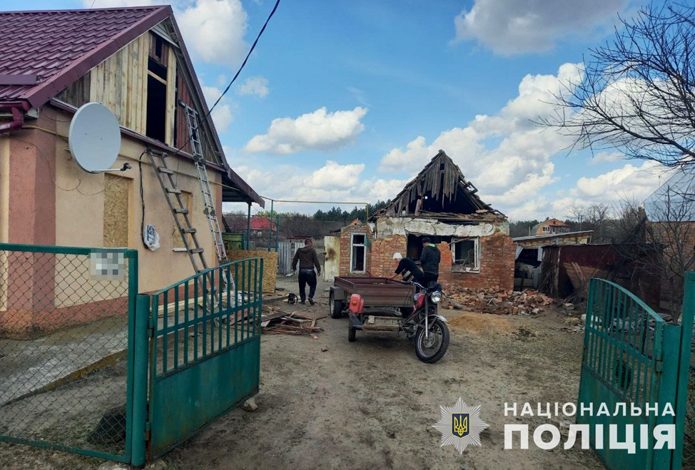 за добу російські загарбники завдали 76 ударів по території запорізької області – наслідки влучань задокументували правоохоронці