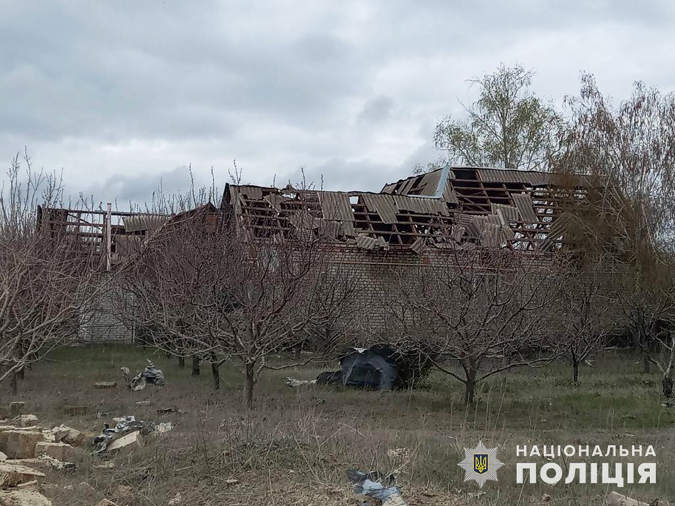 поліцейські задокументували наслідки нових ворожих обстрілів на оріхівщині