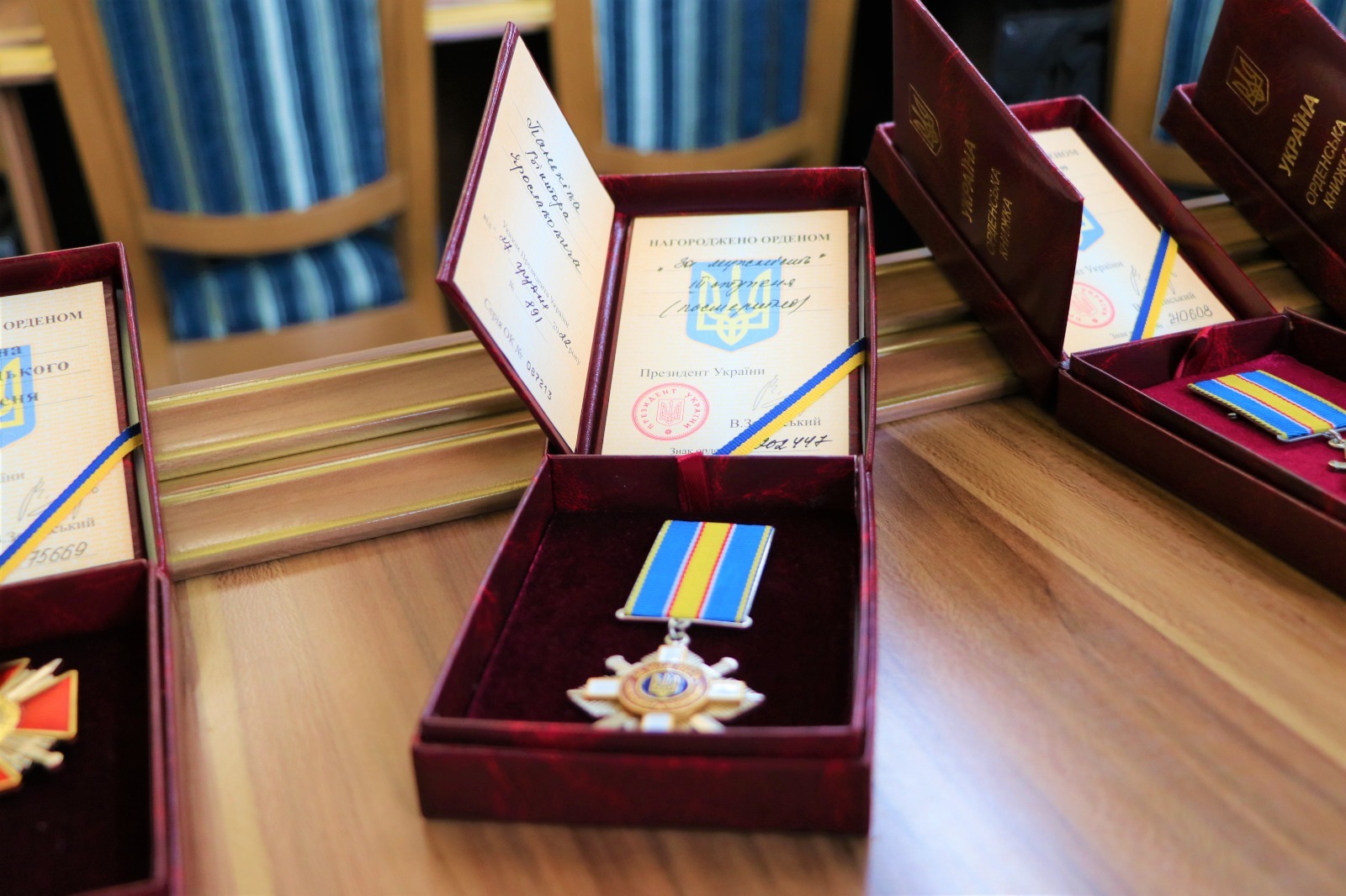 «за мужність»: прикарпатський спецпризначенець віктор паньків отримав почесний орден посмертно