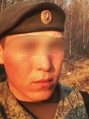 погрожували вбивством та катували: поліція довела причетність 9 військових рф до вчинення воєнних злочинів