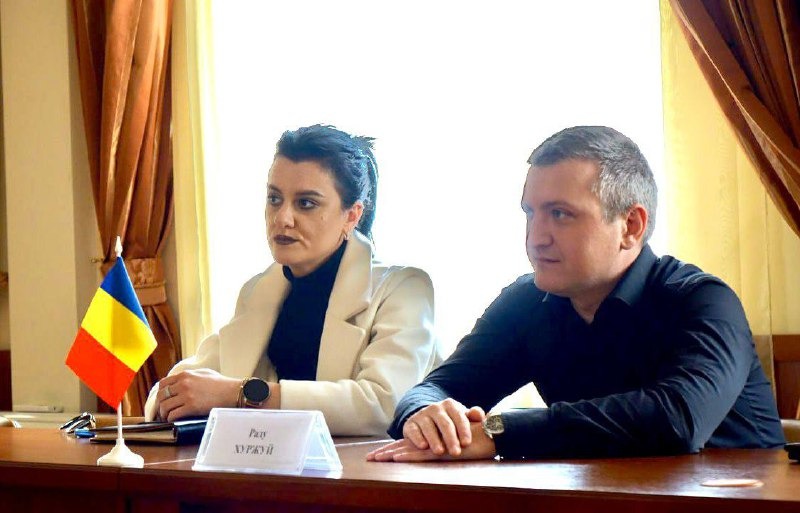 прикарпатські поліцейські провели робочу зустріч з румунськими правоохоронцями