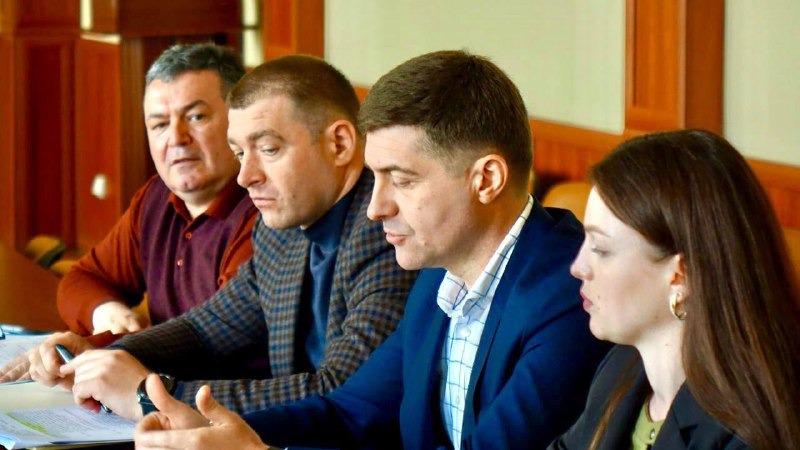 прикарпатські поліцейські провели робочу зустріч з румунськими правоохоронцями