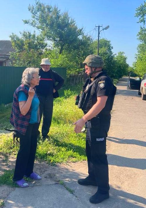 на правобережжі херсонщини поліція продовжує евакуацію громадян із затоплених зон, фіксує наслідки обстрілів та підриву військами рф каховської гес