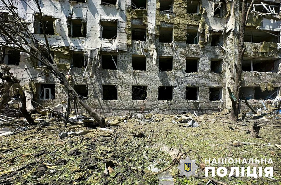 за добу правоохоронці задокументували 77 ворожих ударів по території запорізької області, є загиблі