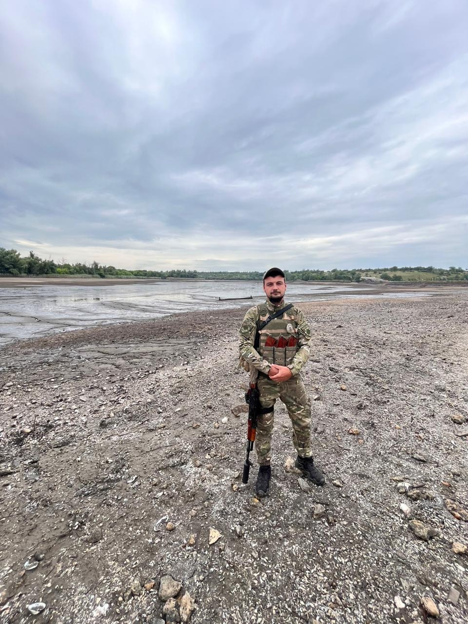 на херсонщині поліція патрулює місця обміління каховського водосховища для недопущення розкрадання історичних об’єктів «чорними археологами»