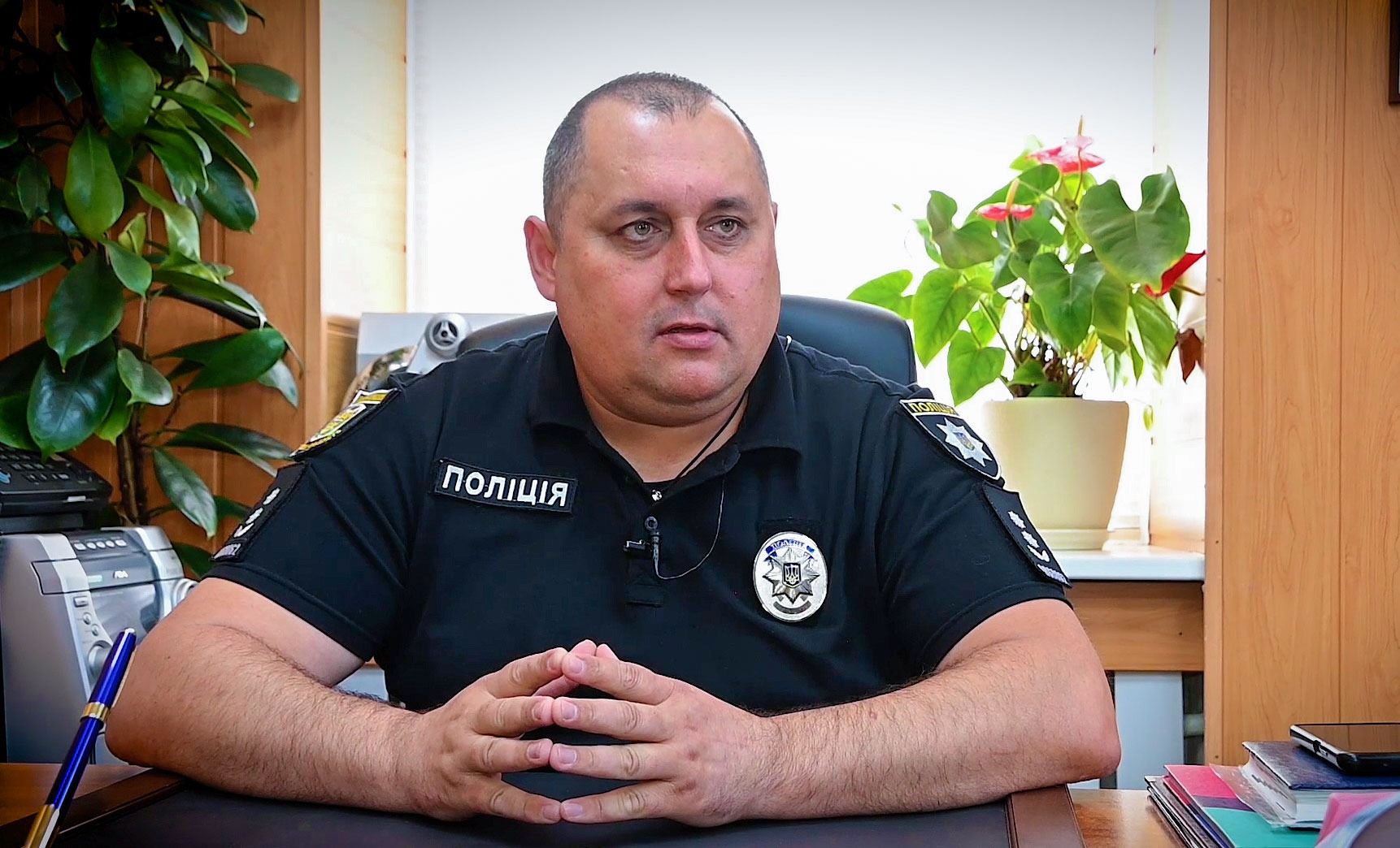 дільничний офіцер поліції полтавщини олег ковпак уже понад 19 років оберігає спокій громади, в якій народився