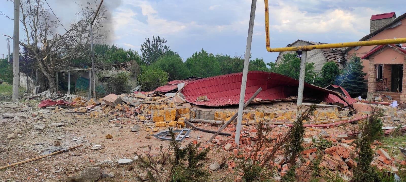 поліція херсонщини фіксує наслідки російських ударів по цивільним об’єктам