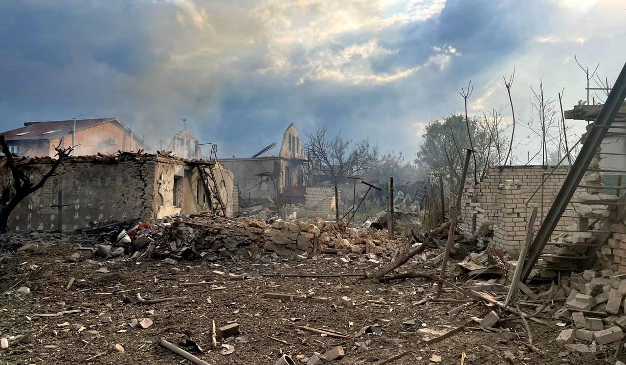 поліція херсонщини фіксує наслідки російських ударів по цивільним об’єктам