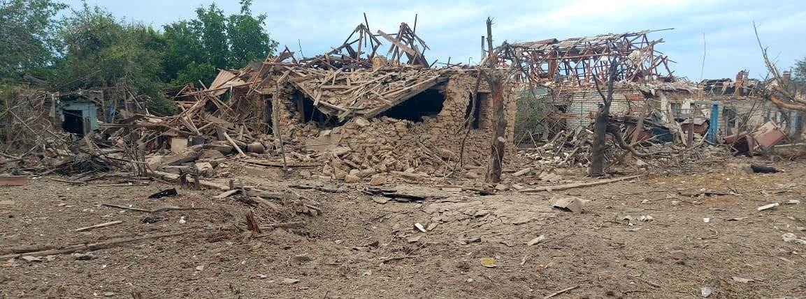 поліція фіксує наслідки чергової масованої ворожої атаки на херсонщину, 5 людей поранено