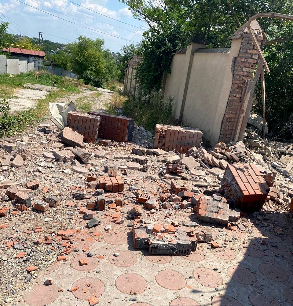 поліція зафіксувала 18 воєнних злочинів російських окупантів проти мирного населення херсонщини