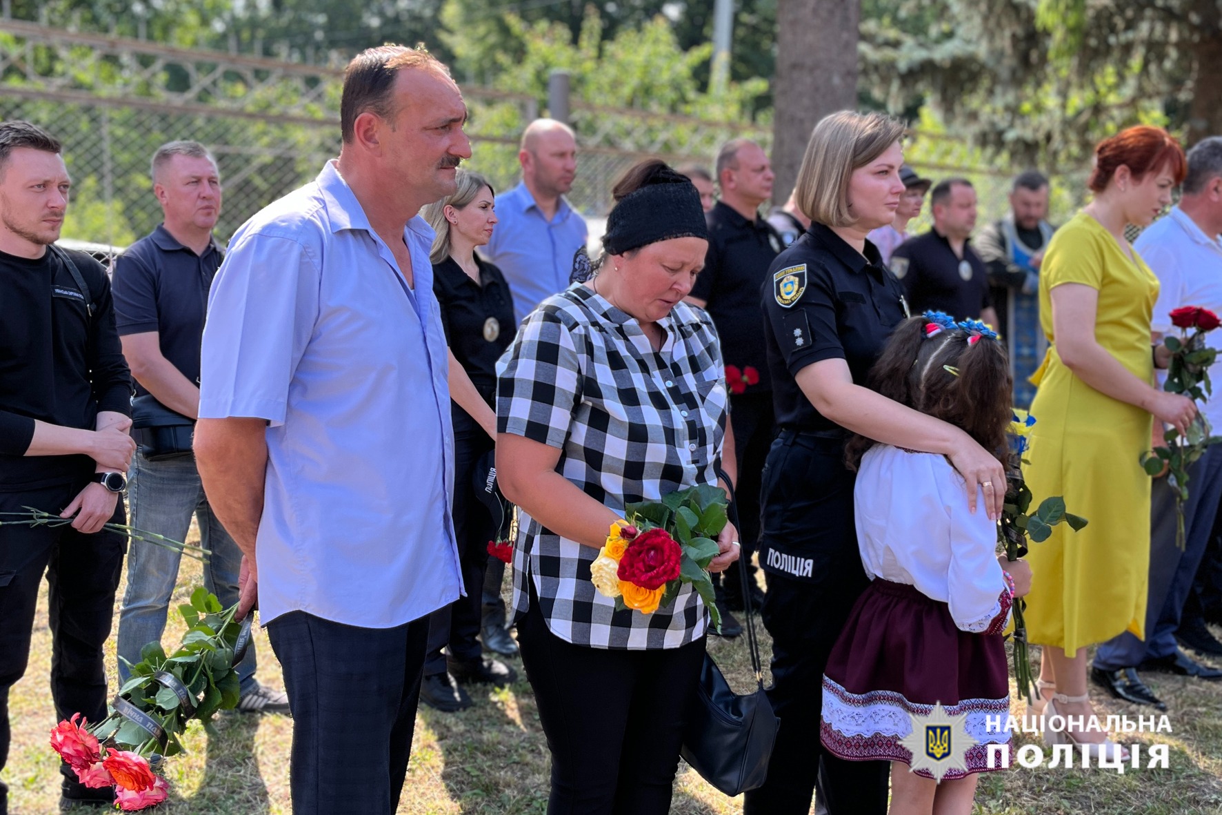 у монастирищі відкрили меморіальну дошку на честь загиблого поліцейського вадима періжка
