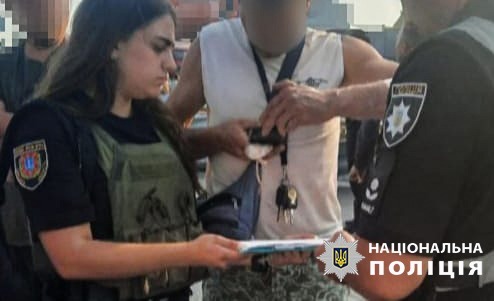 у ніч з 23 на 24 липня росіяни атакували одещину дронами: поліцейські документують наслідки