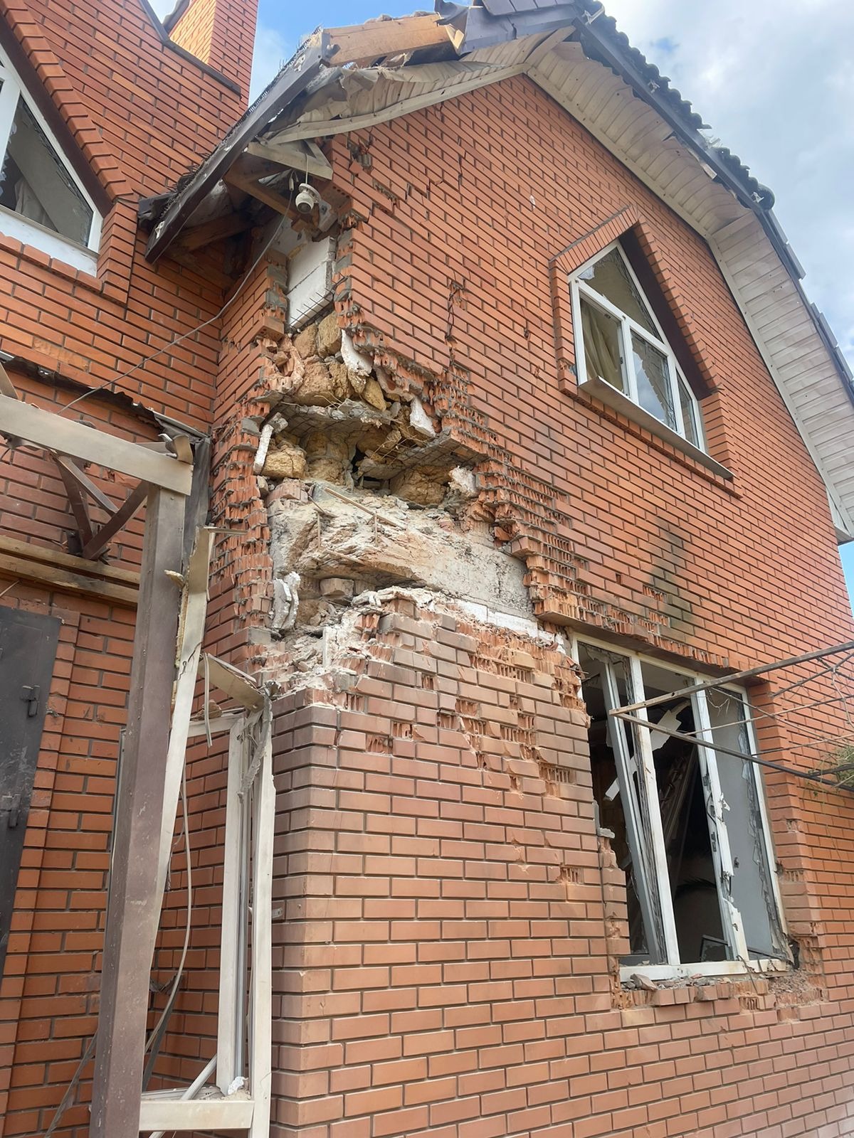 армія рф завдала удари по цивільній інфраструктурі херсонщини: поліція документує наслідки