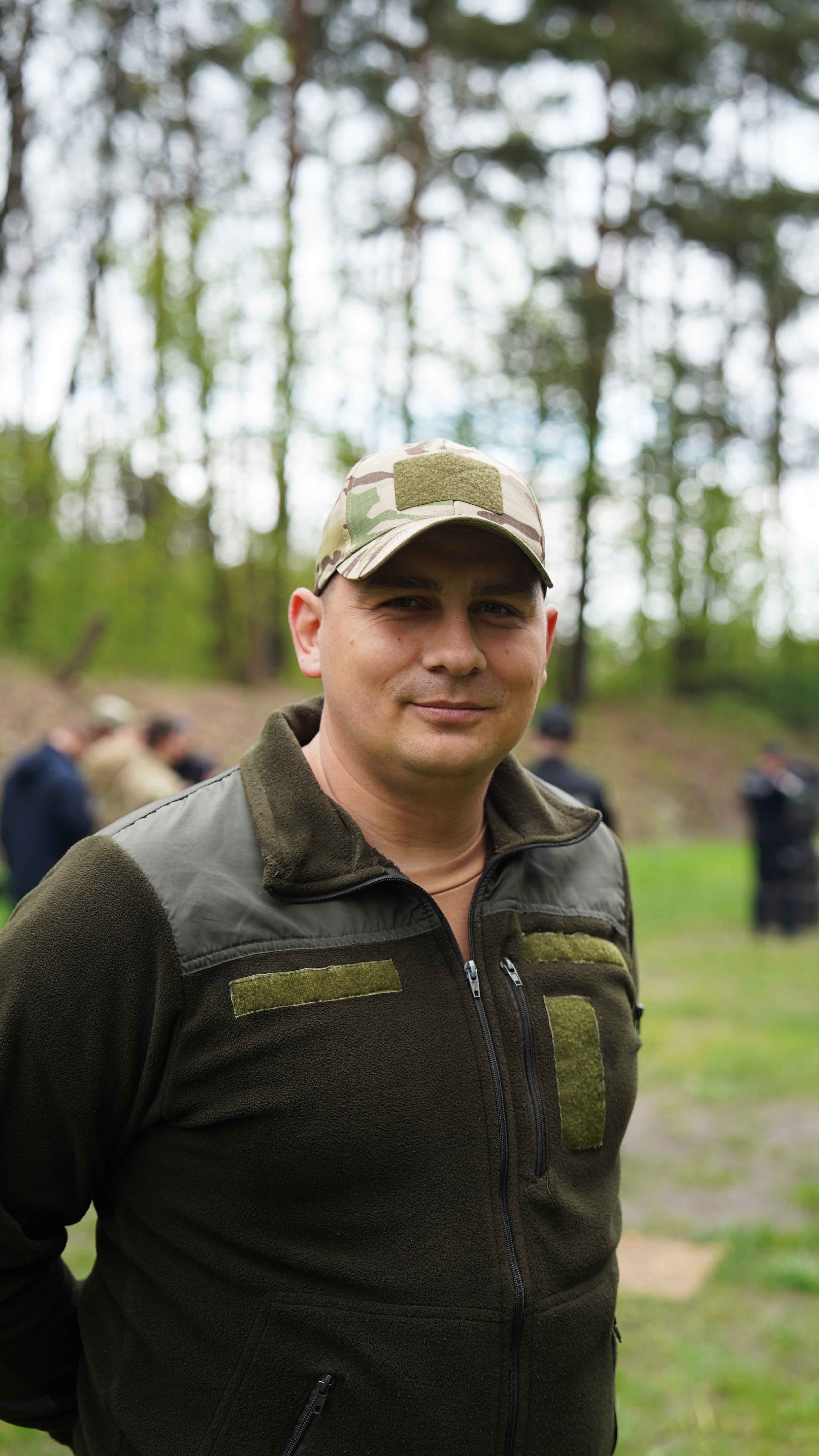 «ми працювали практично в тилу ворога»: волинський поліцейський сергій кравчук про службу в зоні бойових дій