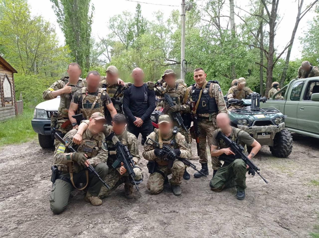 «ми працювали практично в тилу ворога»: волинський поліцейський сергій кравчук про службу в зоні бойових дій