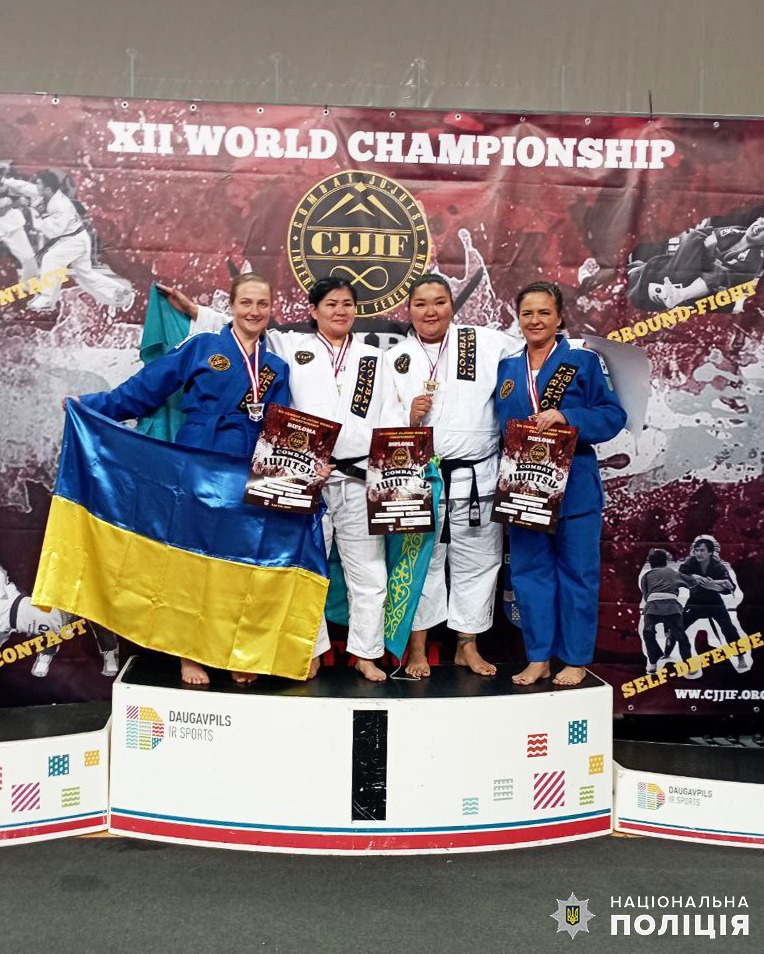 житомирська поліцейська виборола три срібла на чемпіонаті світу з бойового мистецтва у литві