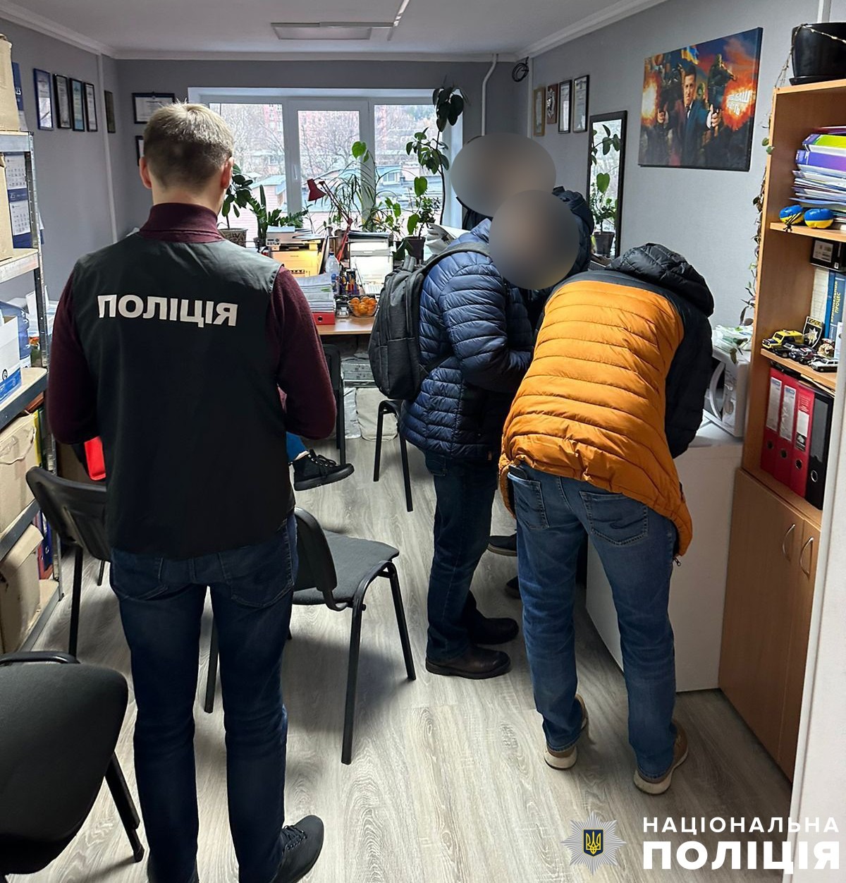 розтрата 4,3 млн грн на реконструкції ліфтів: київські поліцейські повідомили про підозру організованій злочинній групі