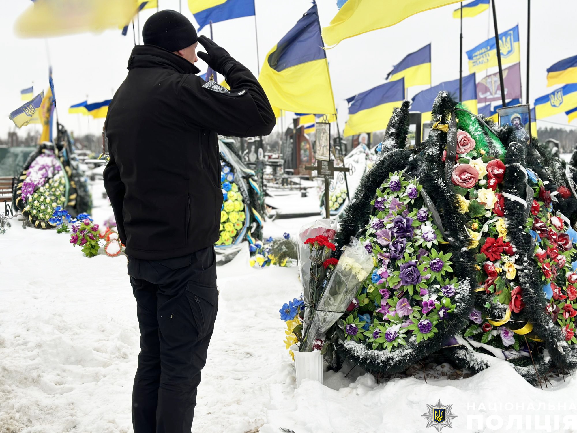 віддав за україну найцінніше. чернігівський поліцейський олександр єщенко рік тому загинув під час оборони бахмута