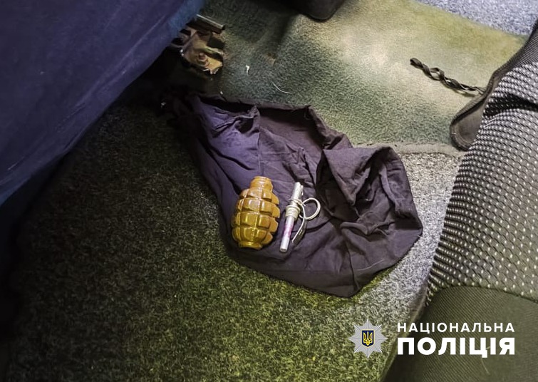 слідчі поліції буковини скерували до суду обвинувальний акт відносно членів міжрегіональної озг, причетних до вчинення низки тяжких злочинів