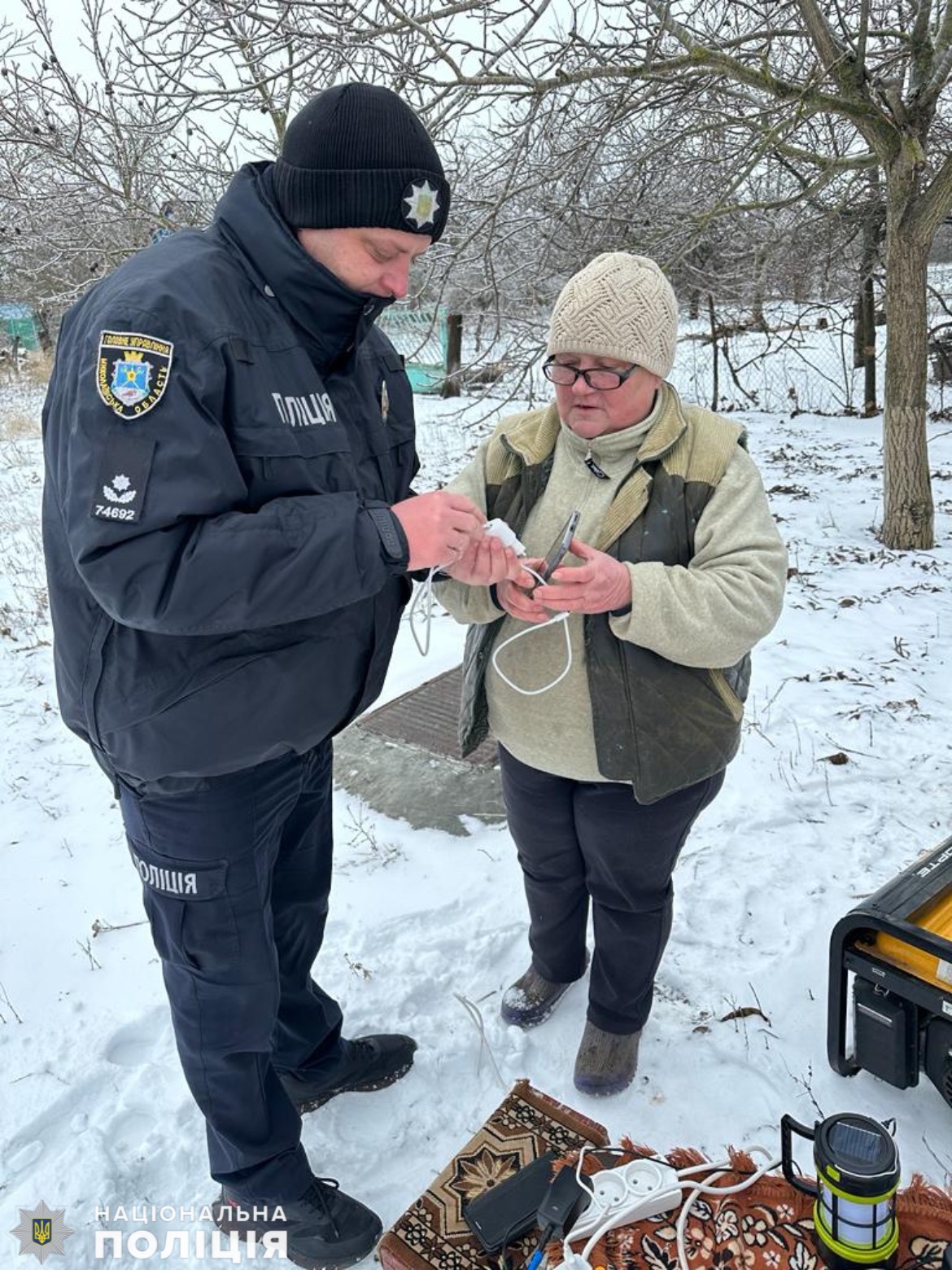 підтримка мешканців знеструмлених селищ - на миколаївщині поліцейські розгорнули пересувні пункти допомоги громадянам
