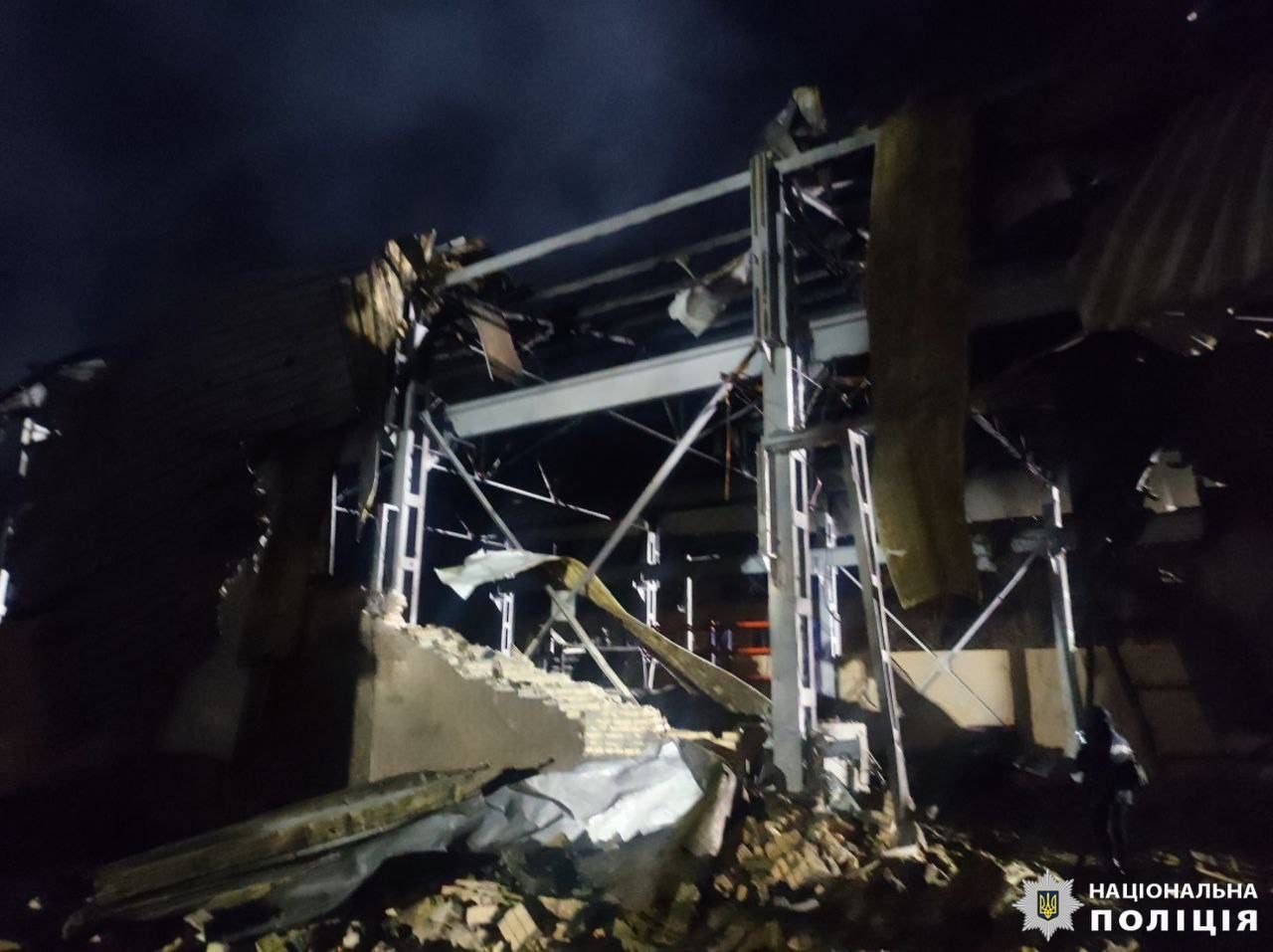 займання внаслідок ворожої атаки: поліція київщини фіксує наслідки