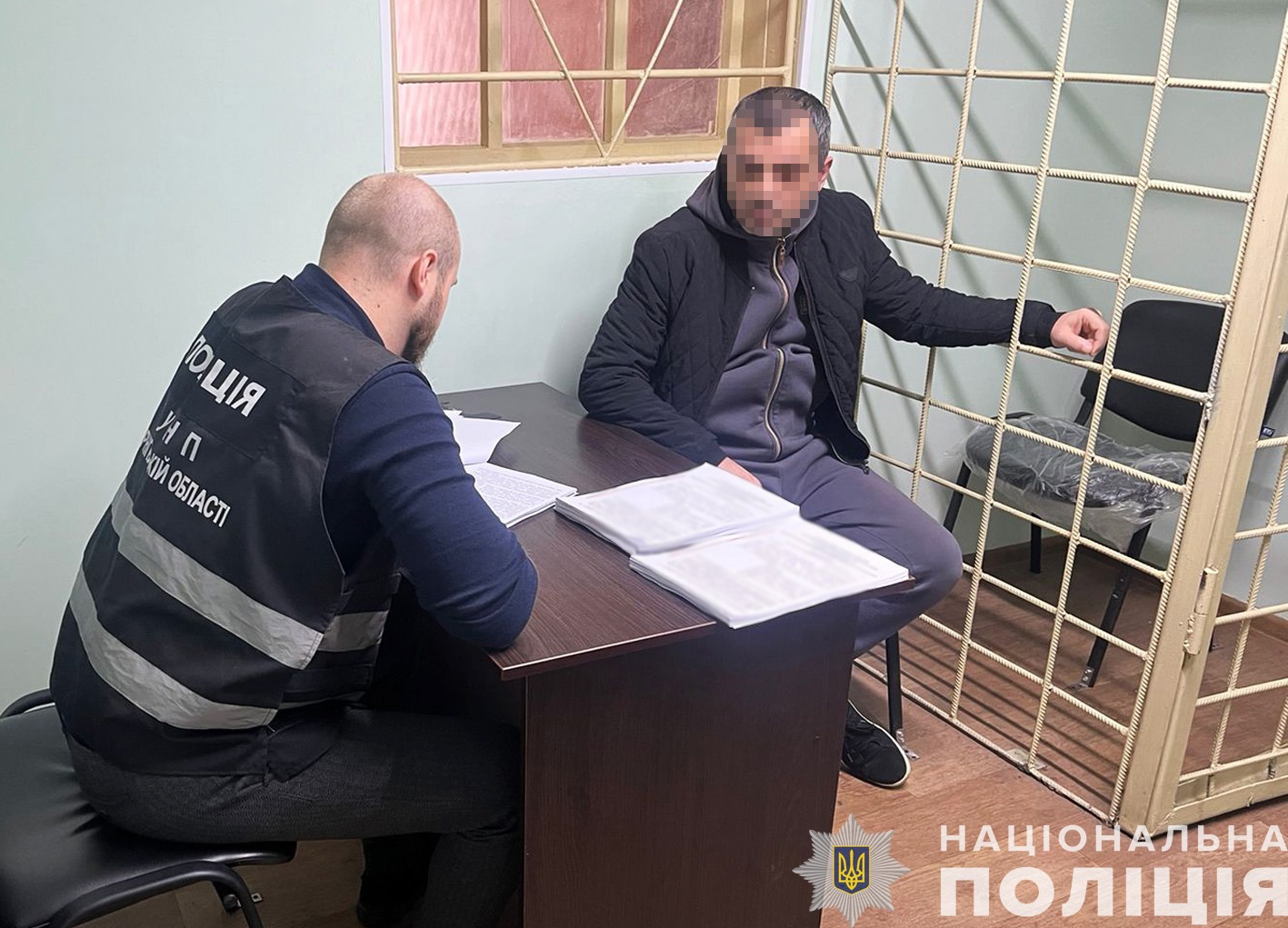 правоохоронці чернігівщини скерували до суду провадження щодо злочинного угруповання під керівництвом «смотрящого за черніговом»