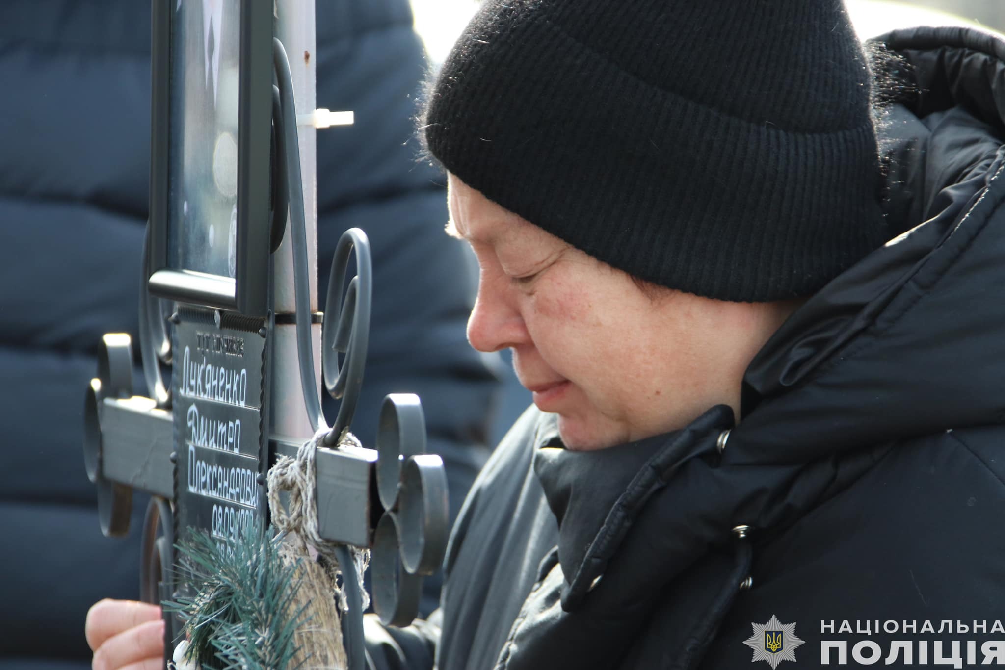 роковини з дня загибелі чернігівських поліцейських: у киїнці вшанували пам'ять полеглих героїв