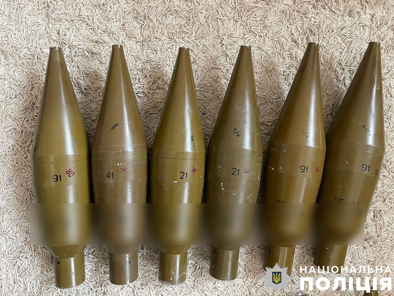 у херсоні поліцейські затримали серійних мародерів, які проникали до офісів і магазинів та крали звідти майно містян