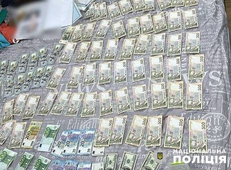 заробляли близько півмільйона гривень щомісяця від збуту наркотиків – у києві судитимуть членів наркоугруповання