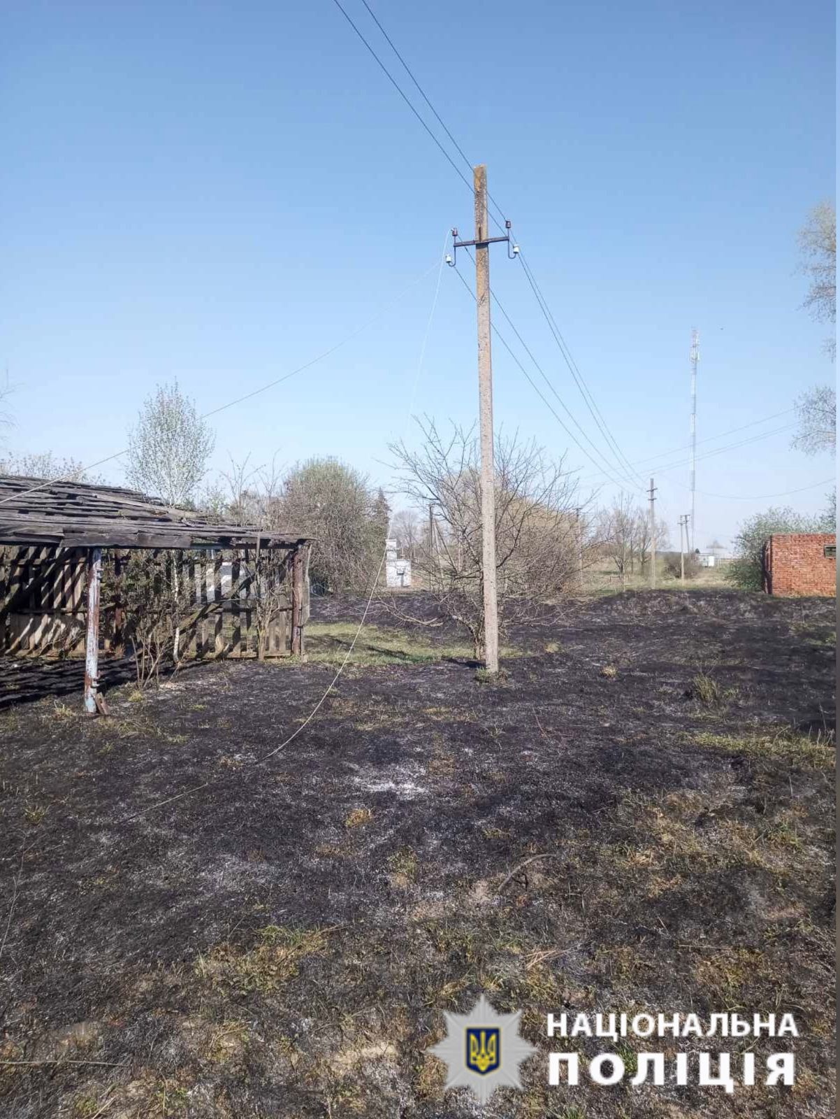 на прикордонні чернігівщини росіяни обстріляли сільгосппідприємство: поліція документує наслідки