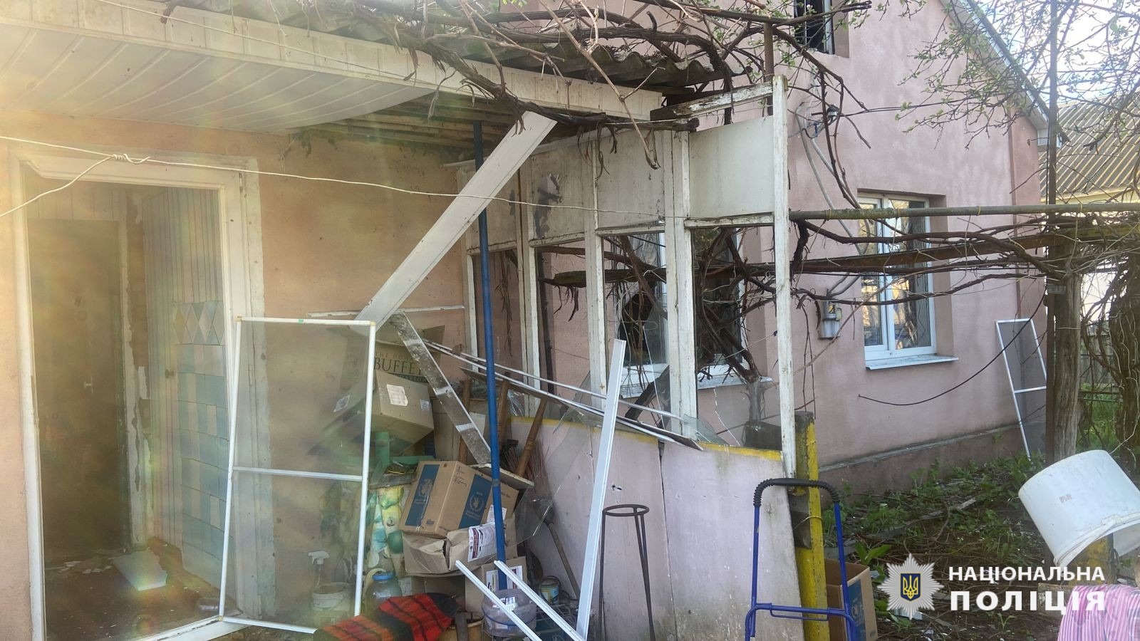 окупанти продовжують обстрілювати населені пункти харківської області: слідчі задокументували наслідки воєнних злочинів