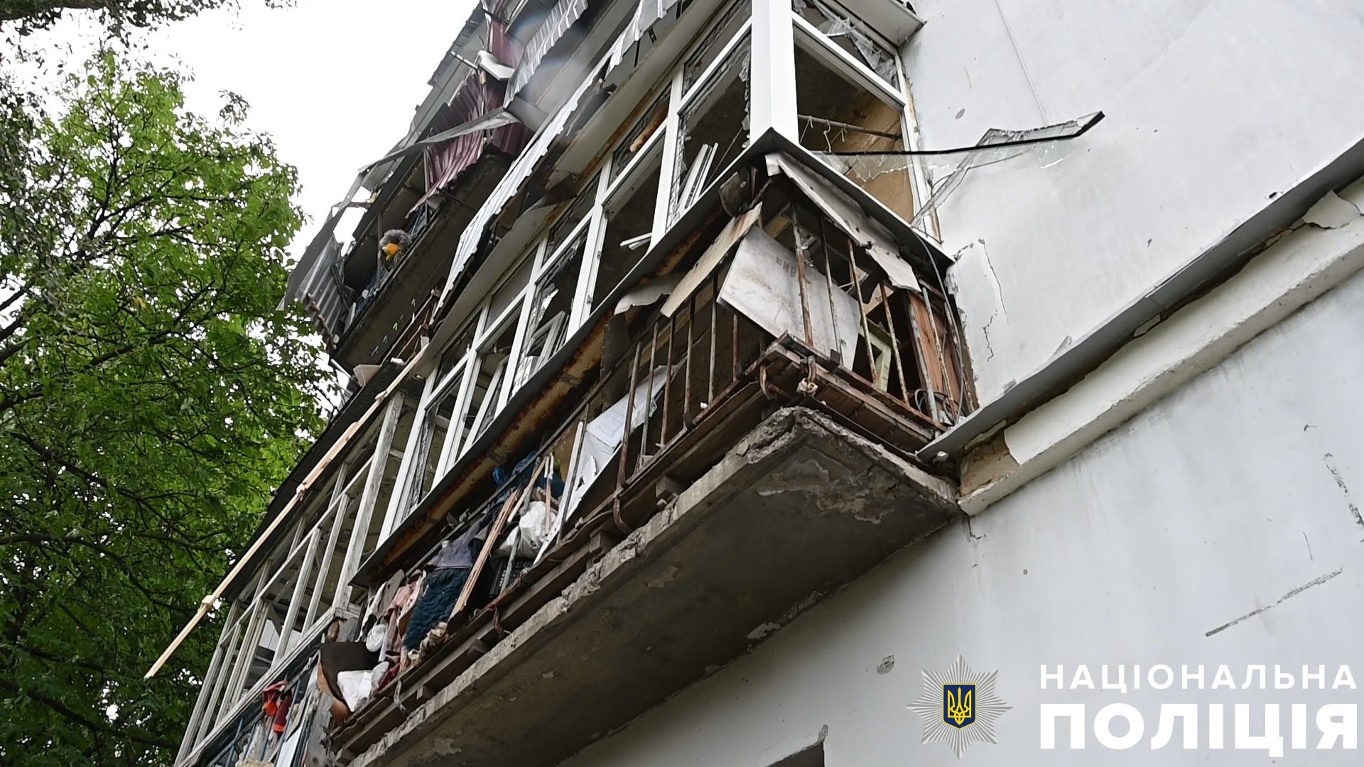 ворог обстріляв цивільні об’єкти полтавщини: поліція, прокуратура та сбу документують наслідки злочину