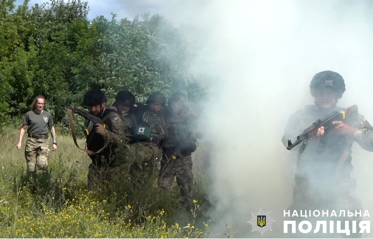 полтавський стрілецький батальйон поліції готується виконувати бойові завдання для захисту україни