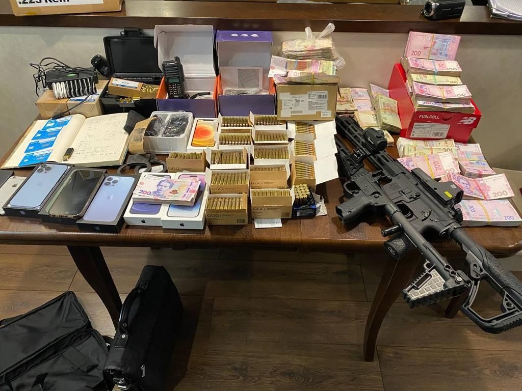 масштабна спецоперація нацполіції: знешкоджено діяльність криворізького наркокартелю,  учасники якого «забезпечували» наркотиками майже всі регіони україни