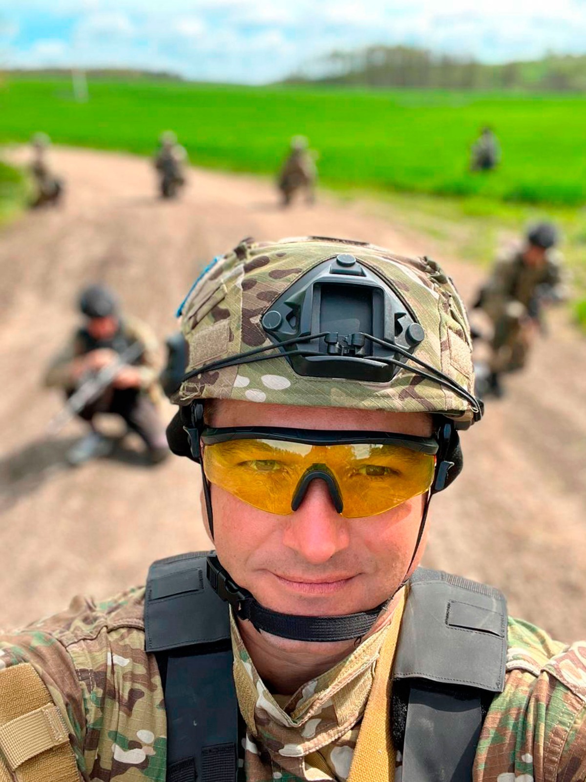 за допомогою дронів коригував вогонь зсу - поліцейський олександр філоненко допомагав знищувати ворога на харківському і донецькому напрямках за допомогою дронів коригував вогонь зсу - поліцейський олександр філоненко допомагав знищувати ворога на харківському і донецькому напрямках