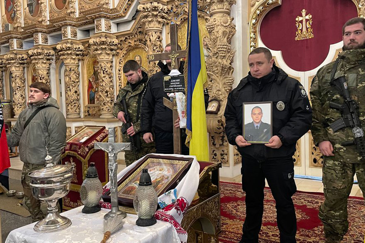 Церемонія поховання Максима Джуяна