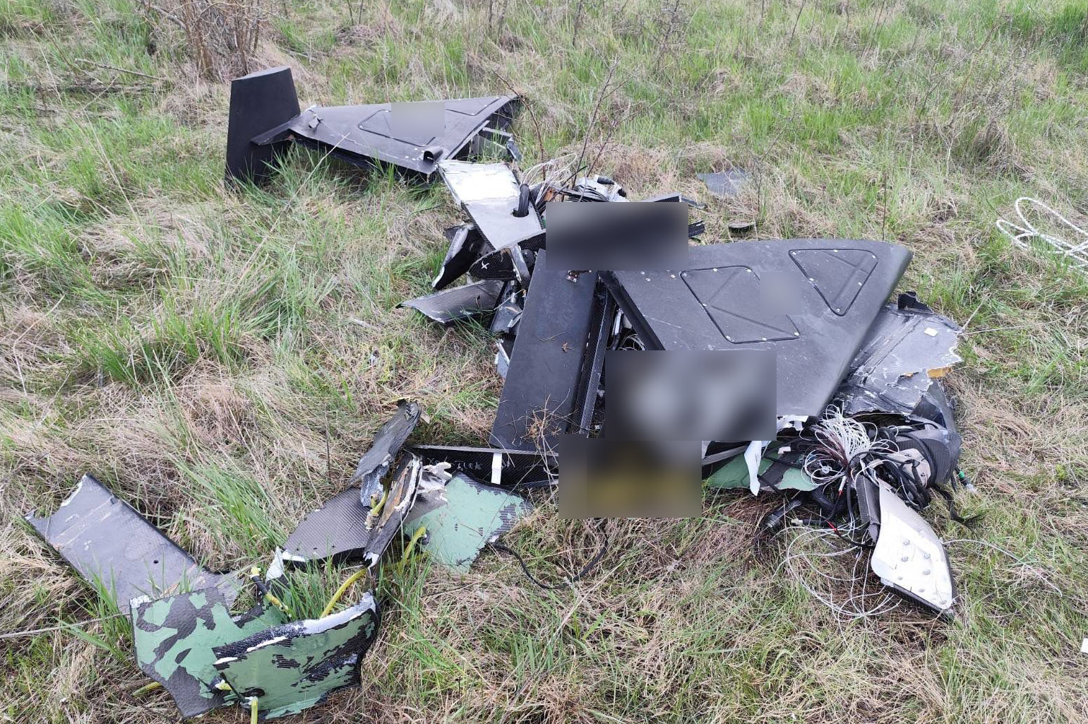 поліцейський працює на місці події