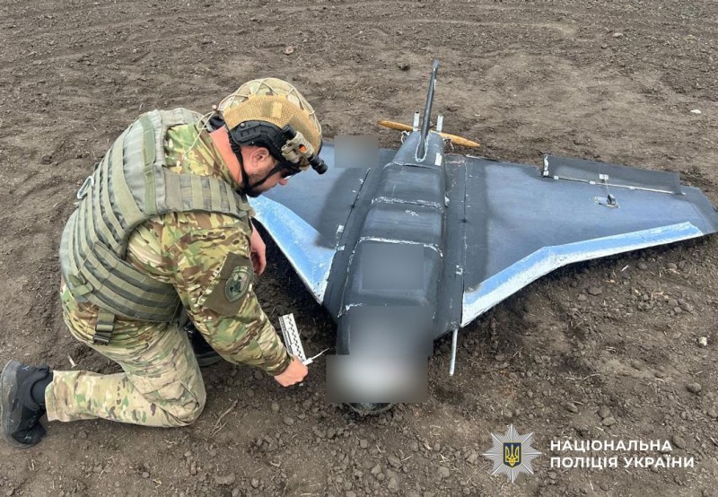 вибухотехніки працюють на місці виявлення БПЛА