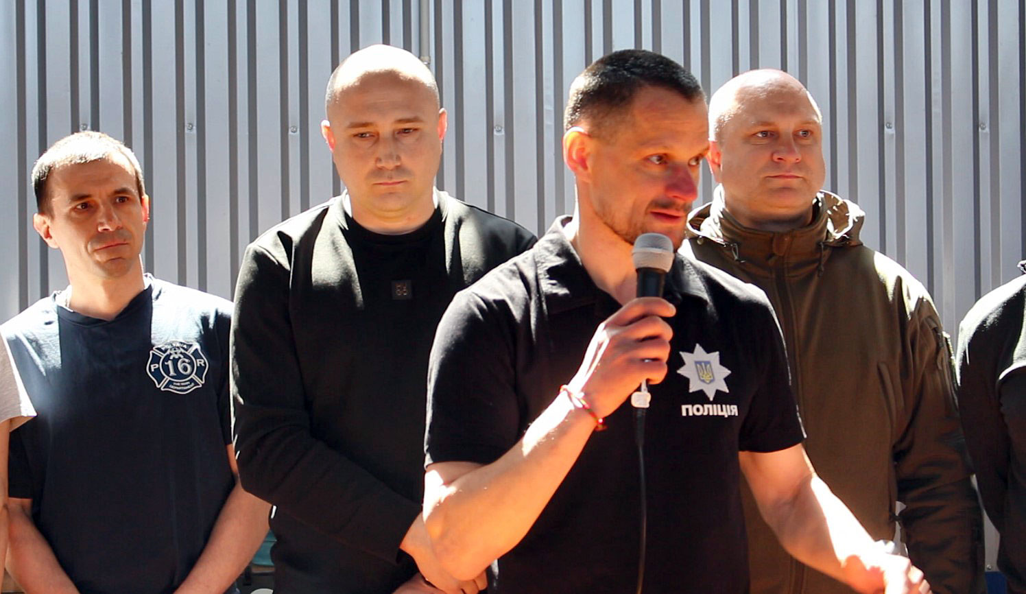 Незламні у грі та житті: турнір з волейболу сидячи згуртував ветеранів і молодь Полтавщини Вячеслав Ясько