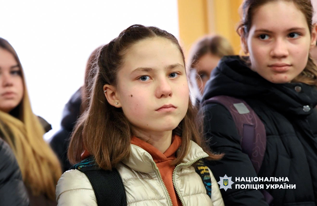 Учні ліцею № 3 на екскурсії в Полтавському управлінні поліції