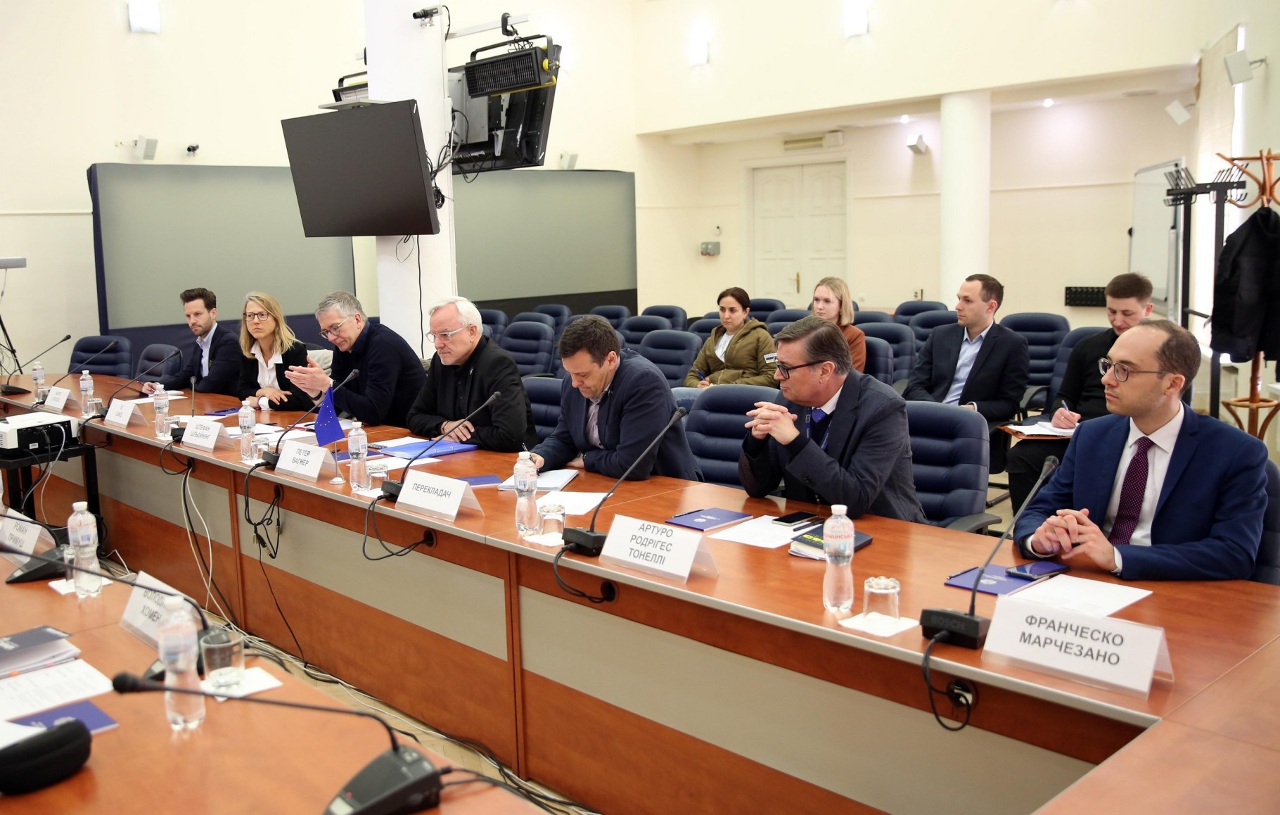 заступник міністра внутрішніх справ україни богдан драп’ятий зустрівся із головою служби інструментів зовнішньої політики єврокомісії петером вагнером