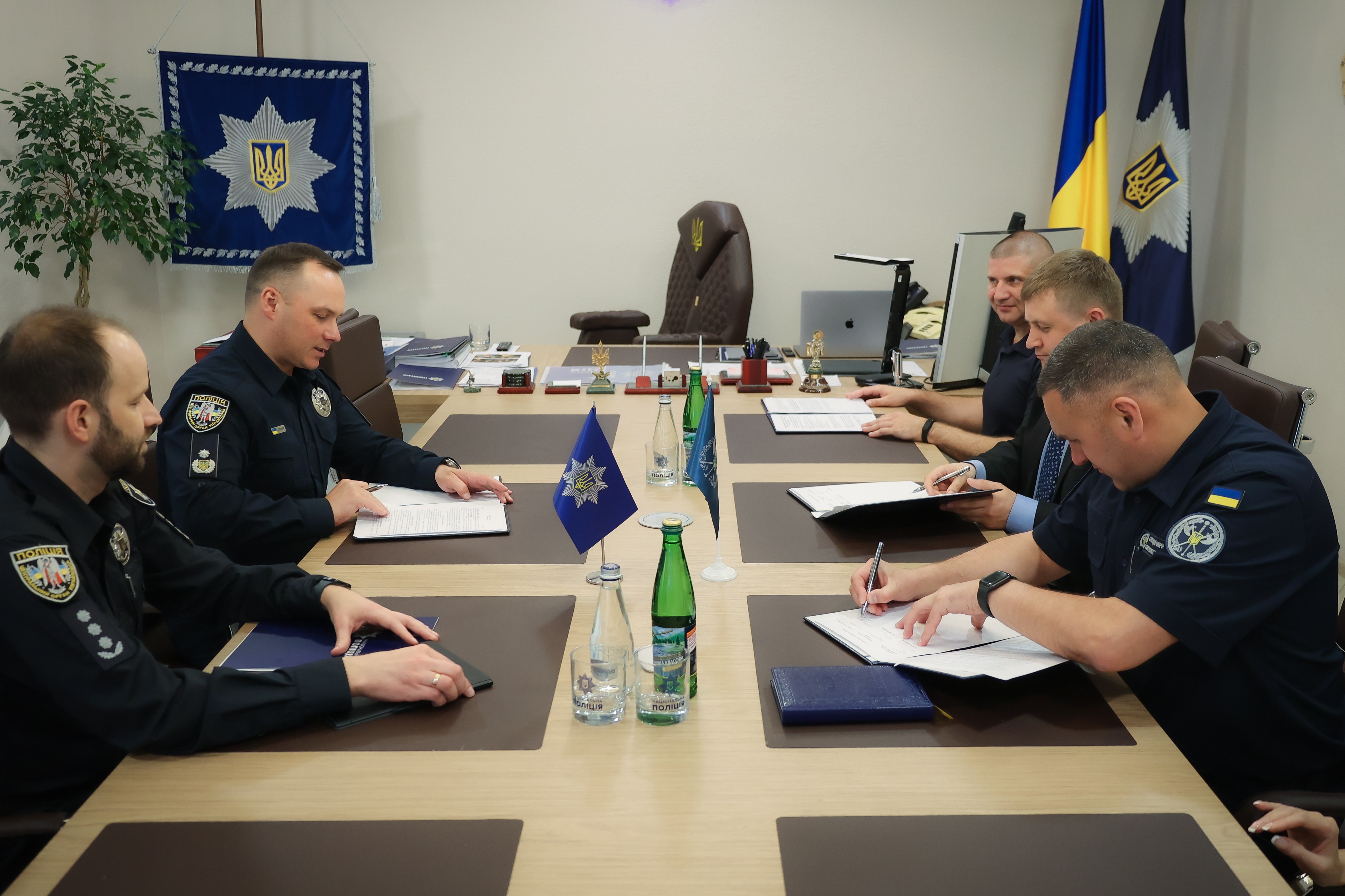 національна поліція україни, служба судової охорони та державна судова адміністрація україни підписали меморандум про співпрацю