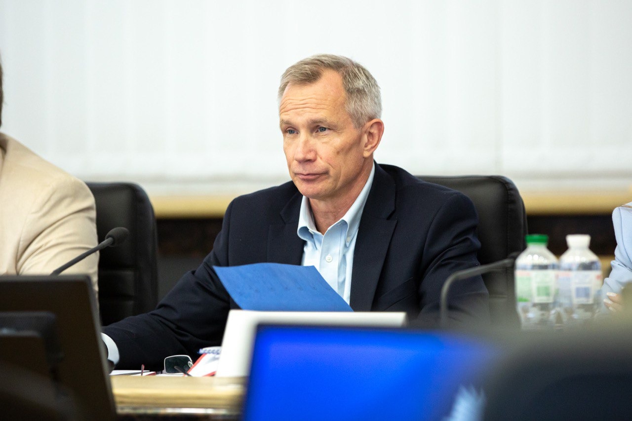 ігор клименко обговорив з помічником генсека нато томасом гоффусом реалізацію дорожньої карти взаємосумісності україни з альянсом