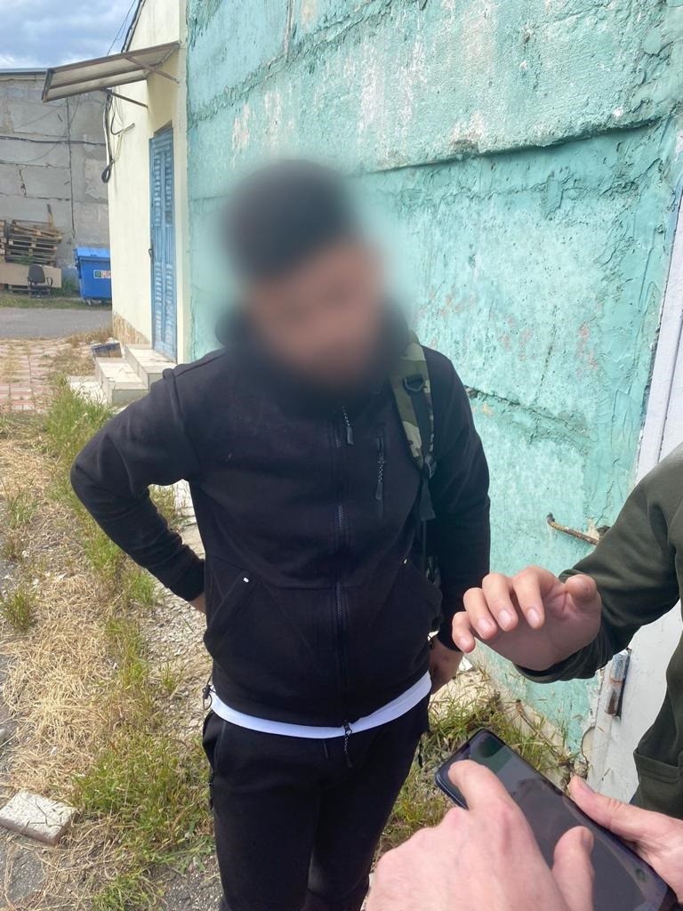 працівники нацполіції перекрили контрабандний канал постачання важких наркотиків до країн єс: вилучили 186 кг героїну