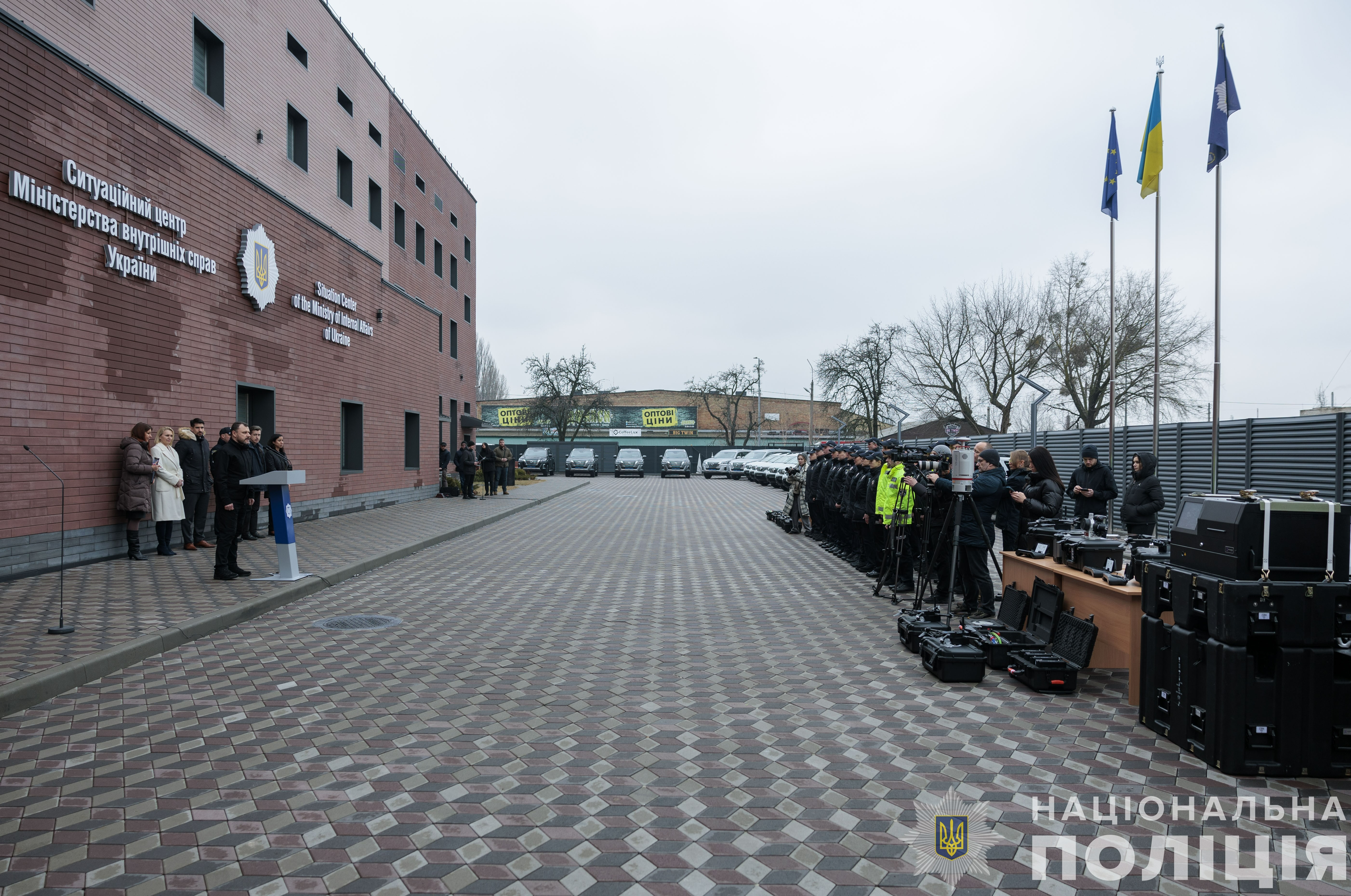 нацполіція україни отримала від американських партнерів технічну допомогу для документування воєнних злочинів росії