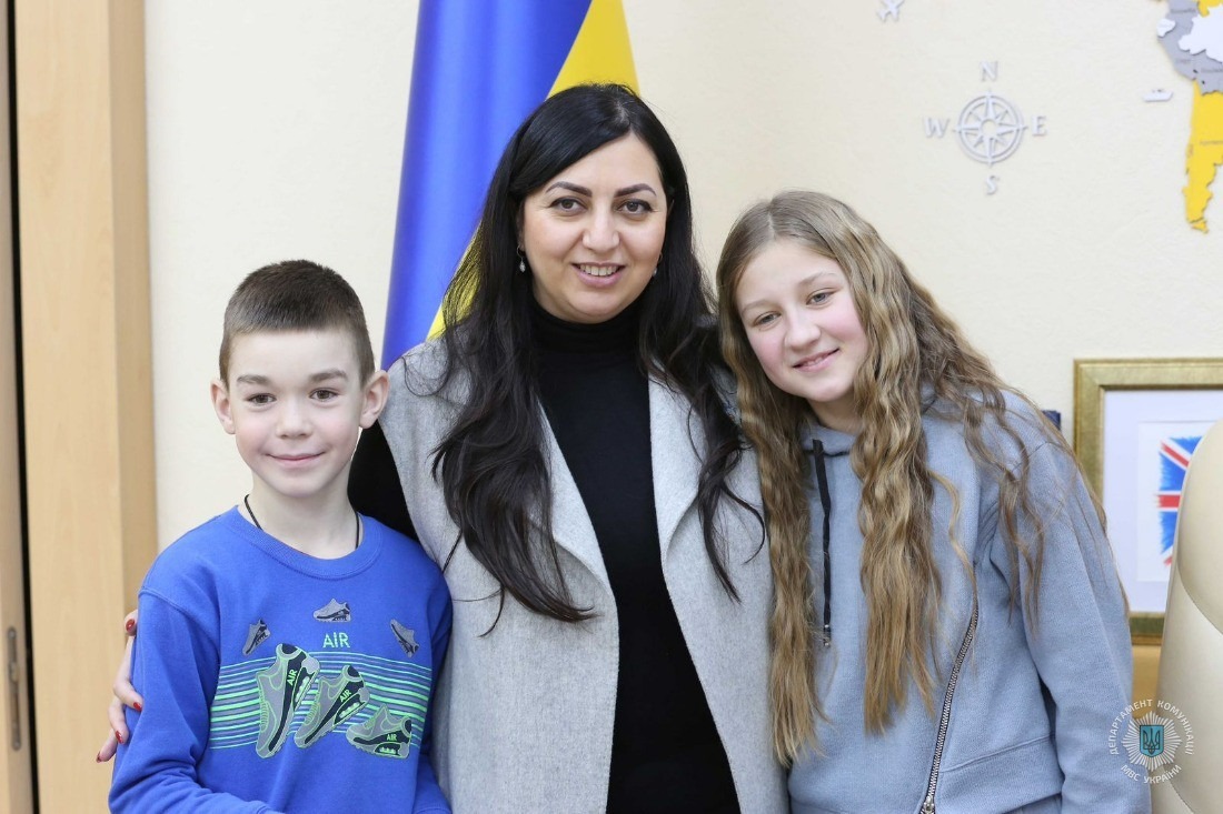 міністерство внутрішніх справ підбило підсумки конкурсу дитячого малюнка на тему «я у безпеці з мвс»