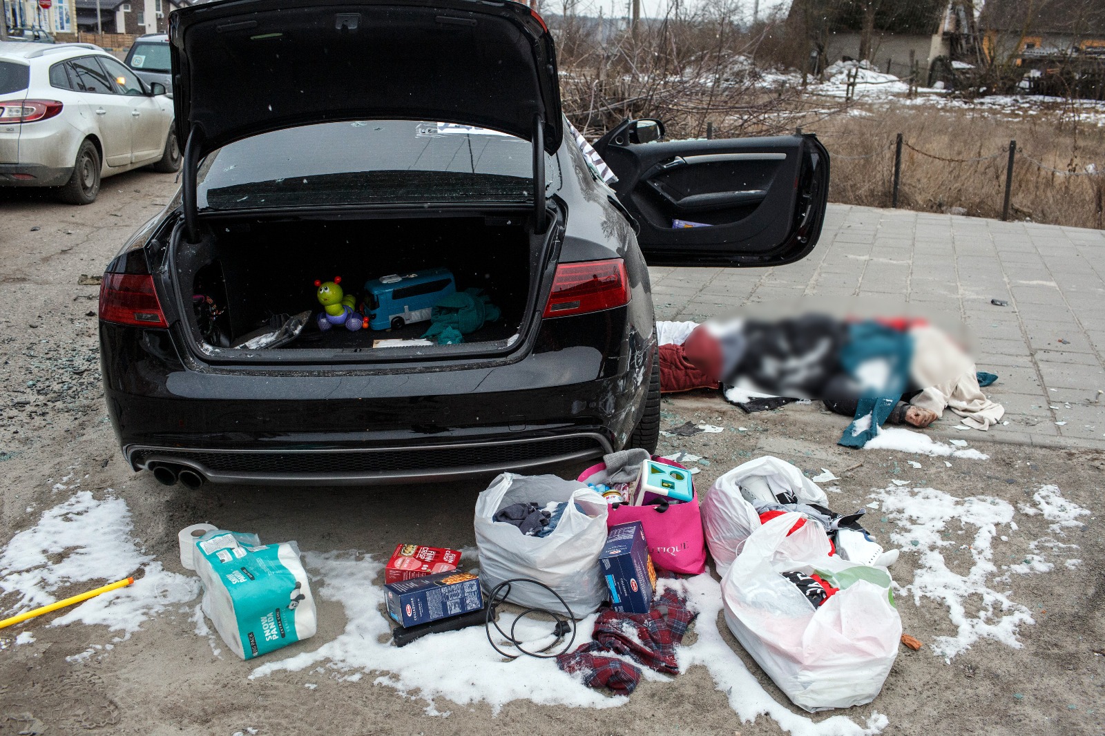 люди лежали на дорозі та повільно помирали: нацполіція повідомила окупантам підозри у розстрілі цивільних на київщині люди лежали на дорозі та повільно помирали: нацполіція повідомила окупантам підозри у розстрілі цивільних на київщині