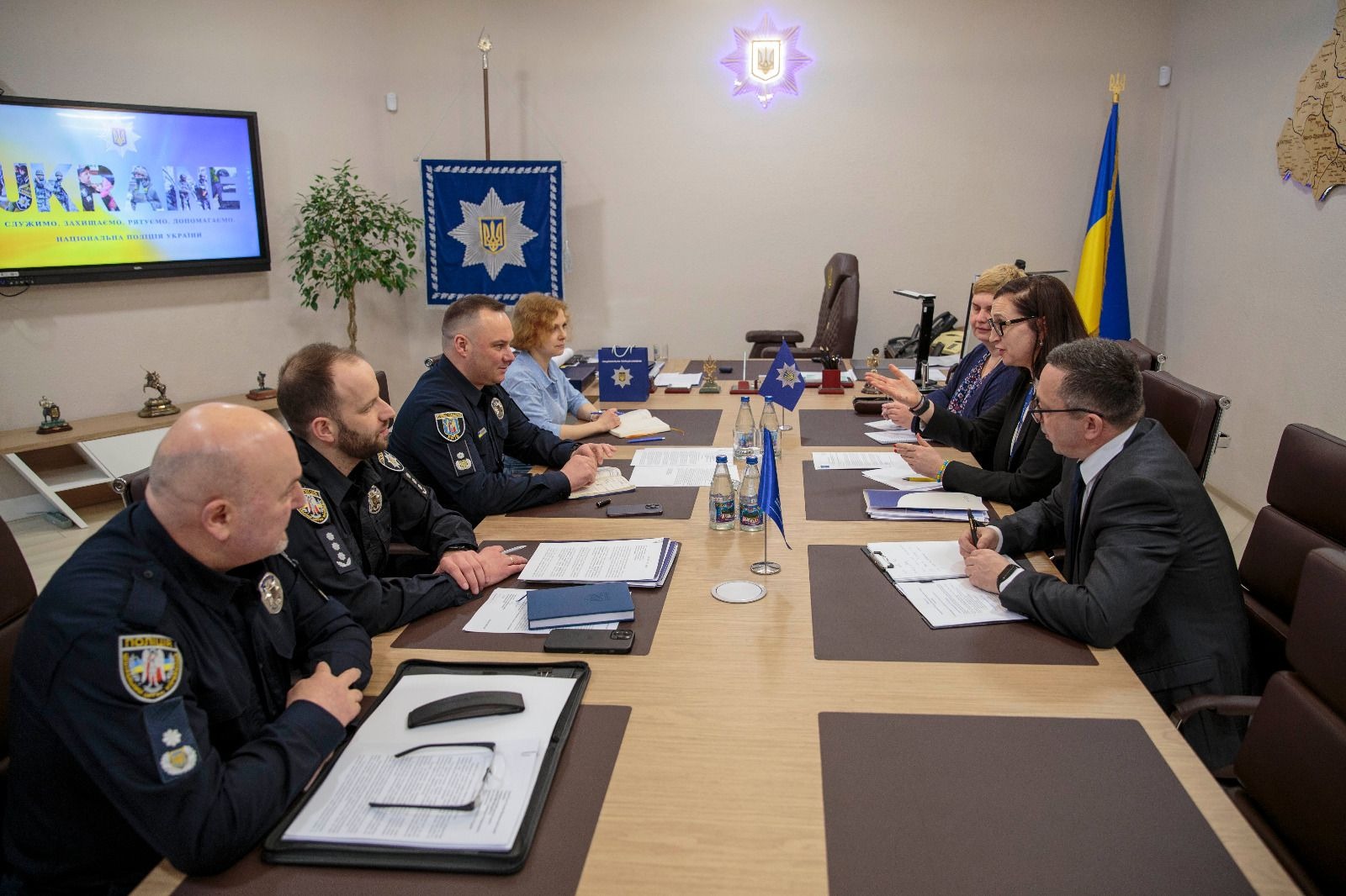 нацполіція та кмєс визначили напрямки співпраці на деокупованих територіях україни