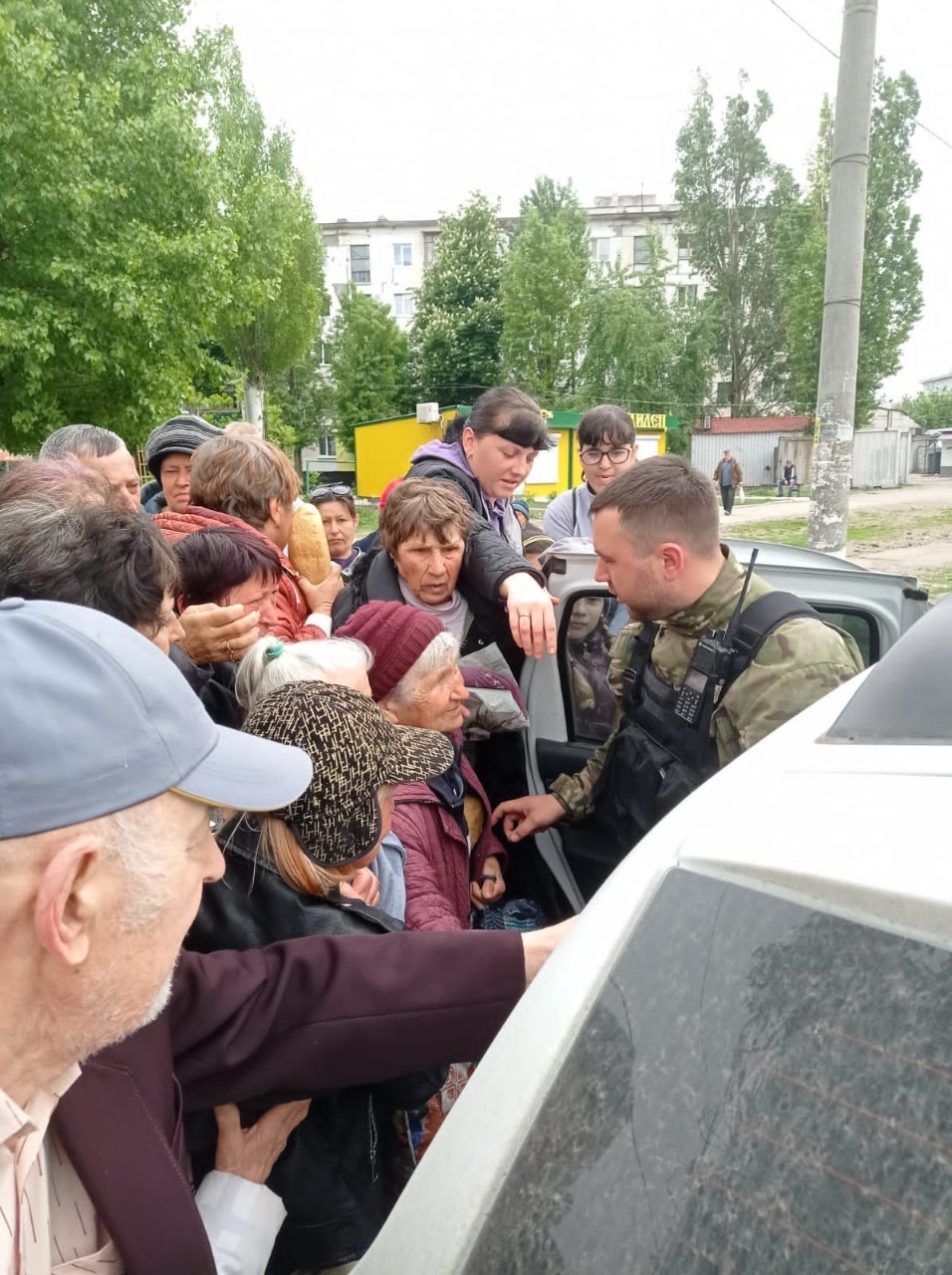 «ми – вільні люди. і будемо жити у вільній державі» - поліцейський із луганщини володимир золотарьов
