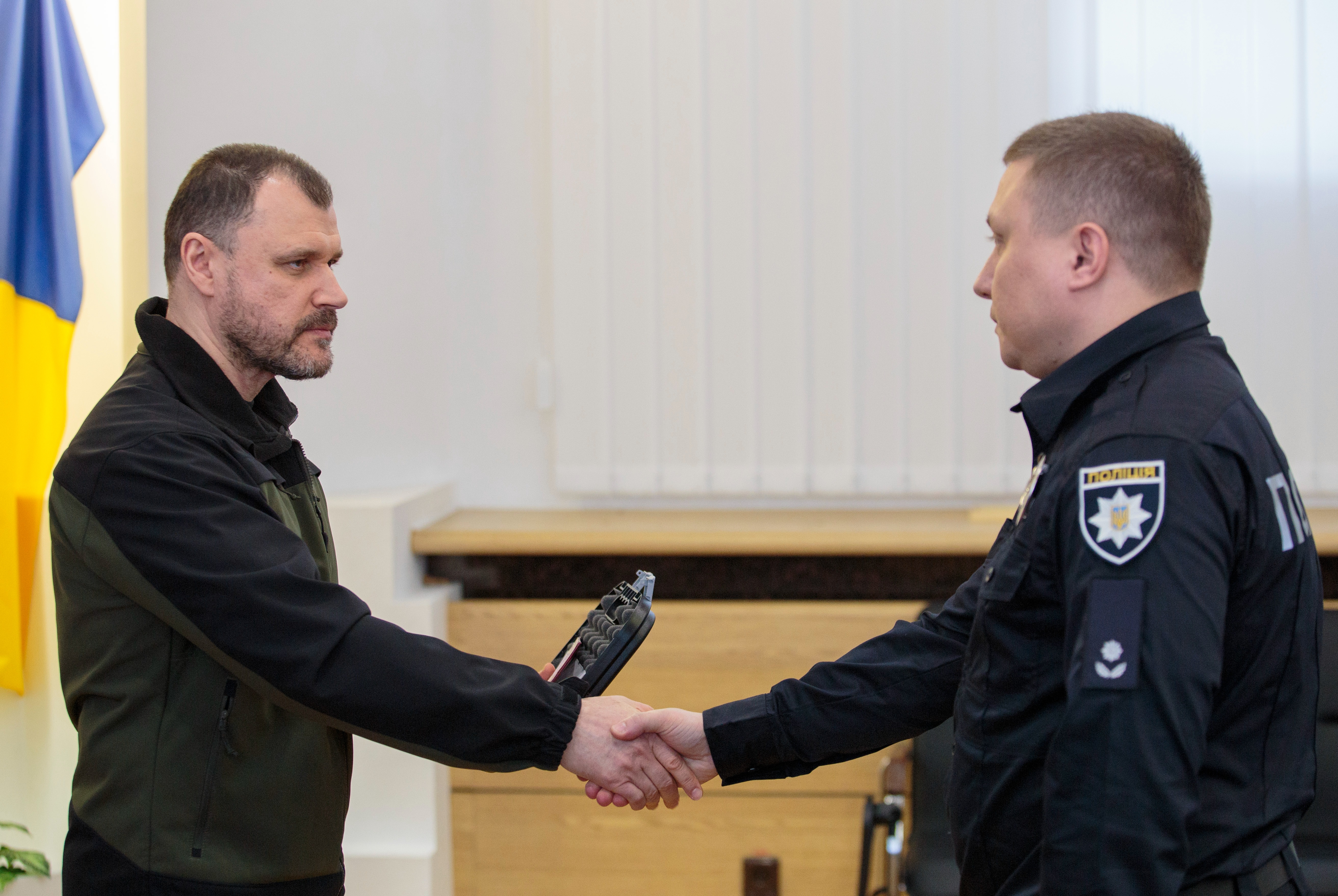 ігор клименко нагородив поліцейських за ліквідацію одного з найбільших наркокартелів країни